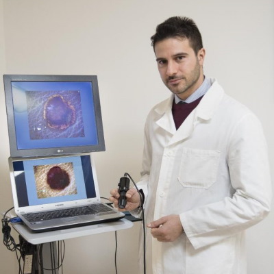 Dott Carlo Mattozzi - Dermatologo e Venerologo